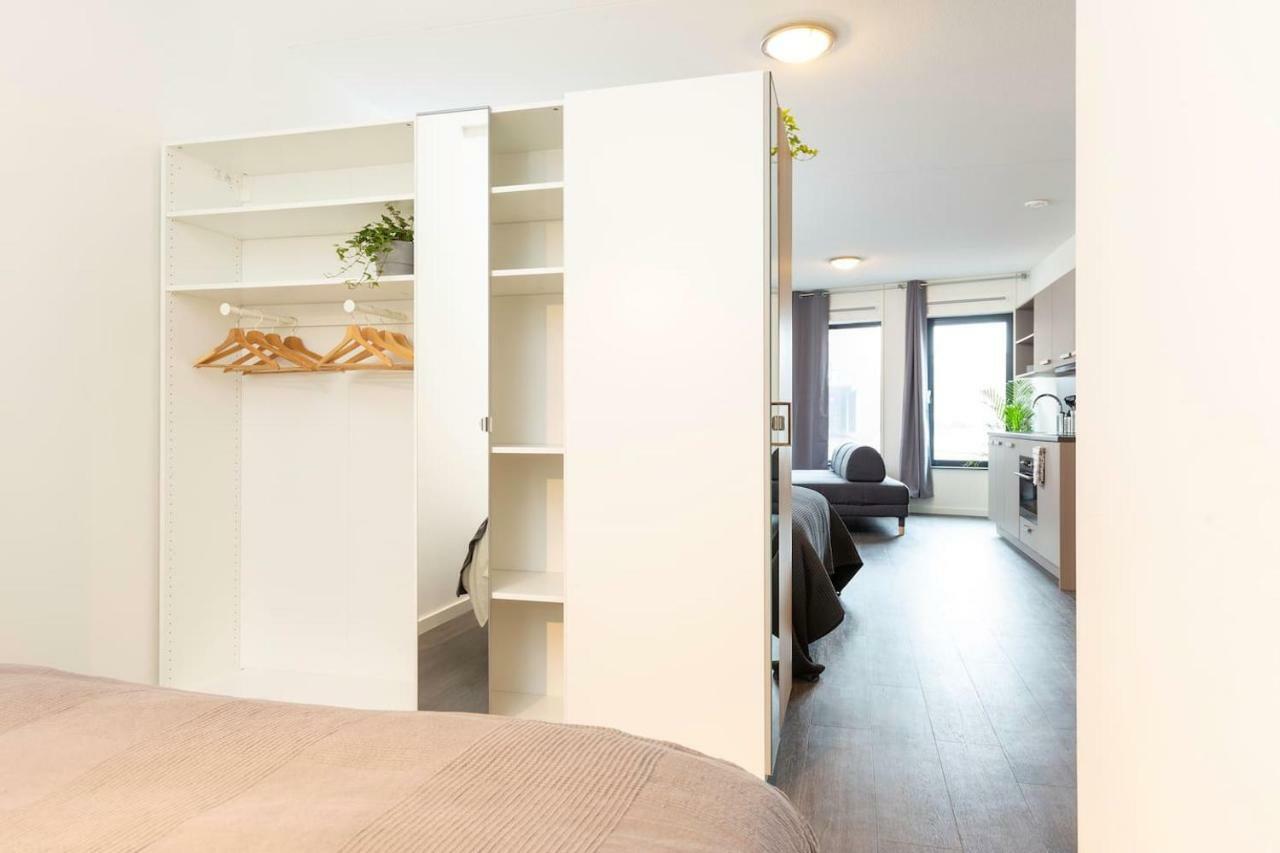 Retreat To Quite Newly Build Apt Center Delft Apartman Kültér fotó